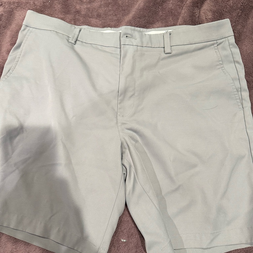 Callaway Light Gray Flat Front Shorts
